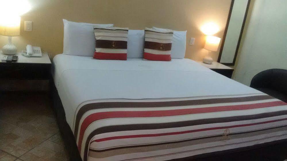 Madero Suites Coatzacoalcos Exterior foto
